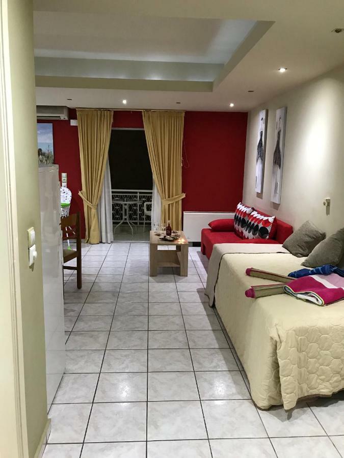 Steps To Nea Chora Beach Angela Apt ,10Min To Town Chania  Exterior photo